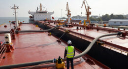 Japan oil wholesalers use ship-to-ship transfers to receive Middle East crude